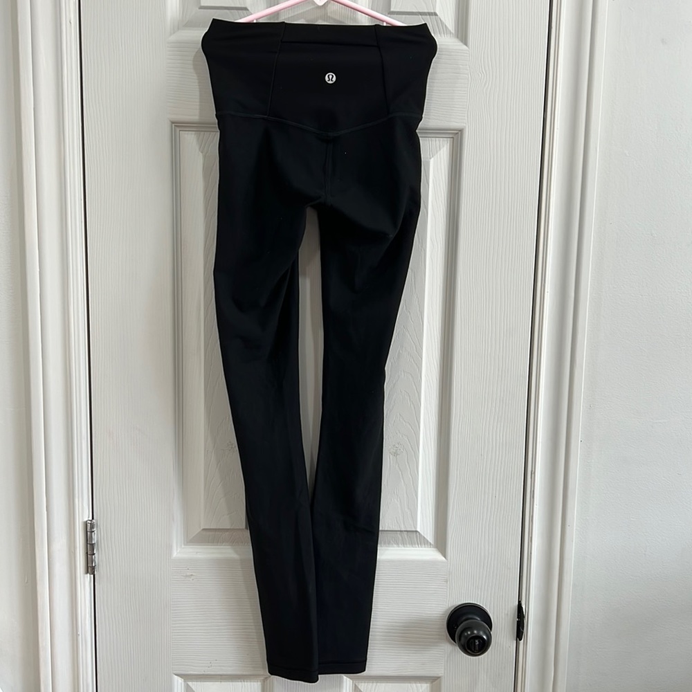 Lululemon Brand New pant Size 2